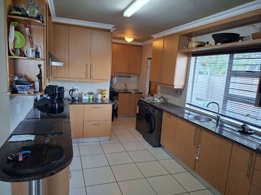 3 Bedroom Property for Sale in Lawrence Rocks KwaZulu-Natal