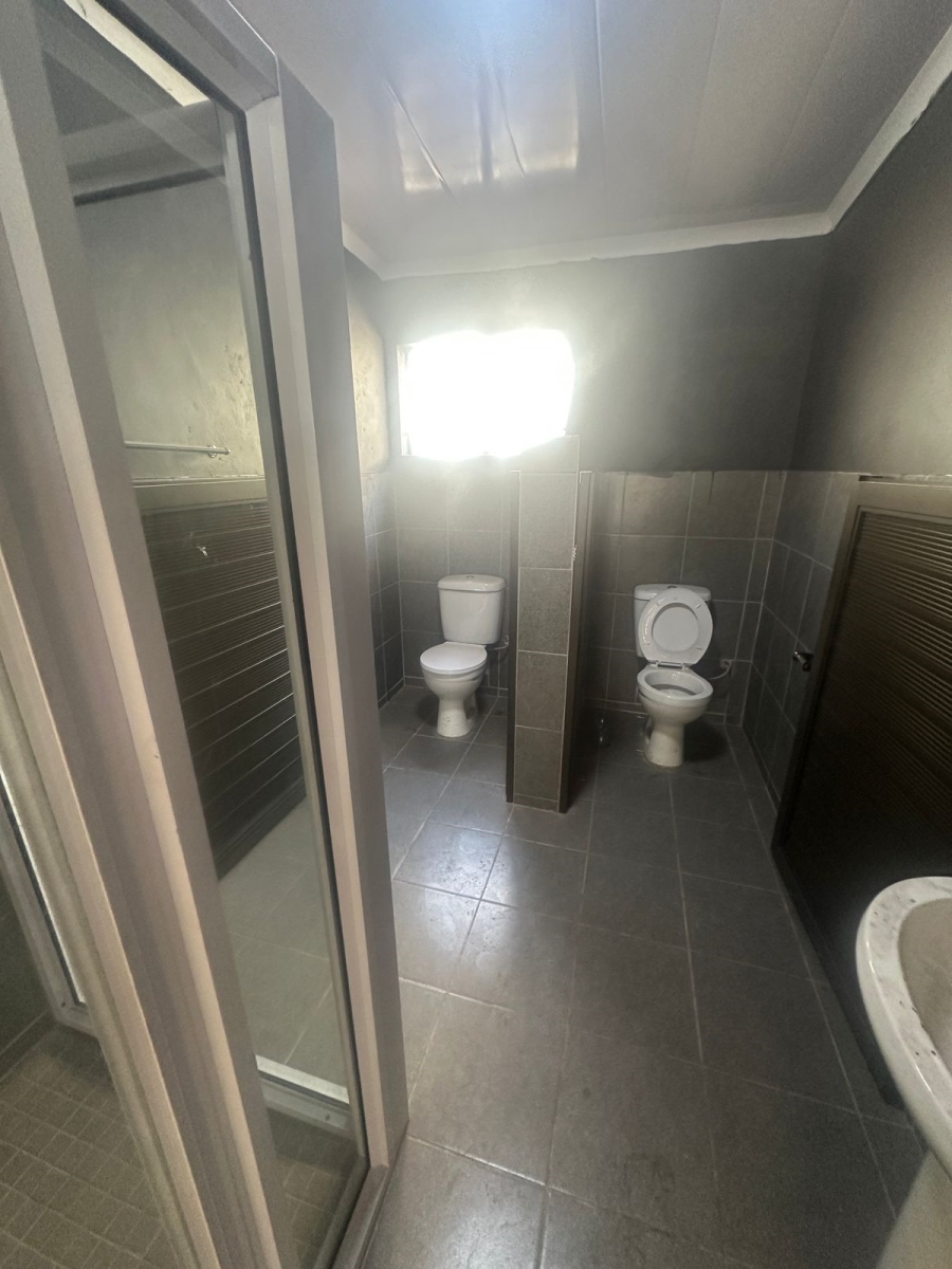 To Let commercial Property for Rent in Willowton Industrial KwaZulu-Natal