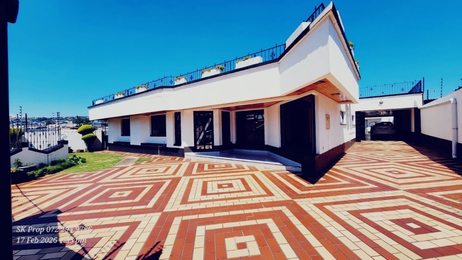 5 Bedroom Property for Sale in Mountain Rise KwaZulu-Natal