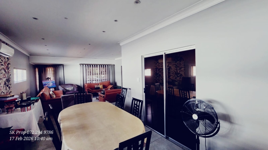 5 Bedroom Property for Sale in Mountain Rise KwaZulu-Natal