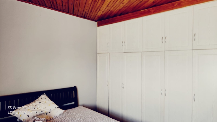 5 Bedroom Property for Sale in Mountain Rise KwaZulu-Natal