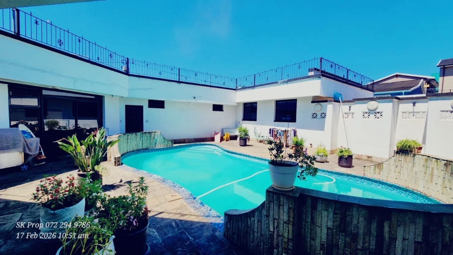 5 Bedroom Property for Sale in Mountain Rise KwaZulu-Natal