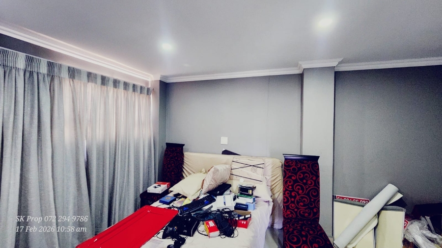 5 Bedroom Property for Sale in Mountain Rise KwaZulu-Natal