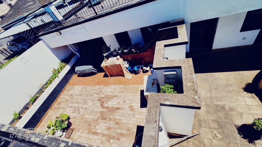 5 Bedroom Property for Sale in Mountain Rise KwaZulu-Natal