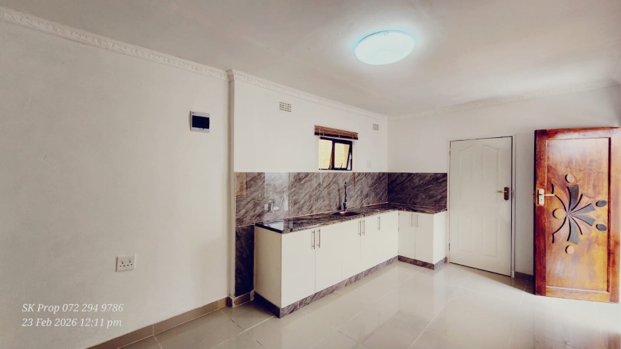 1 Bedroom Property for Sale in Mountain Rise KwaZulu-Natal