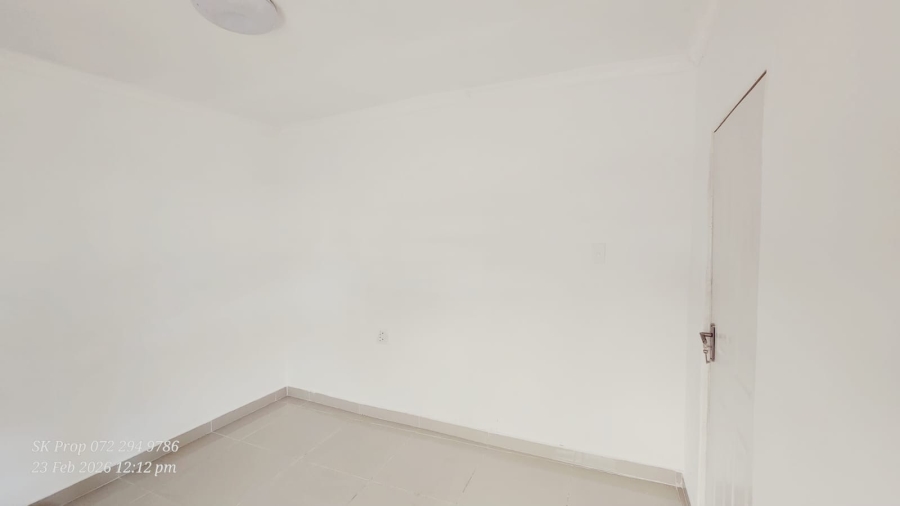 1 Bedroom Property for Sale in Mountain Rise KwaZulu-Natal