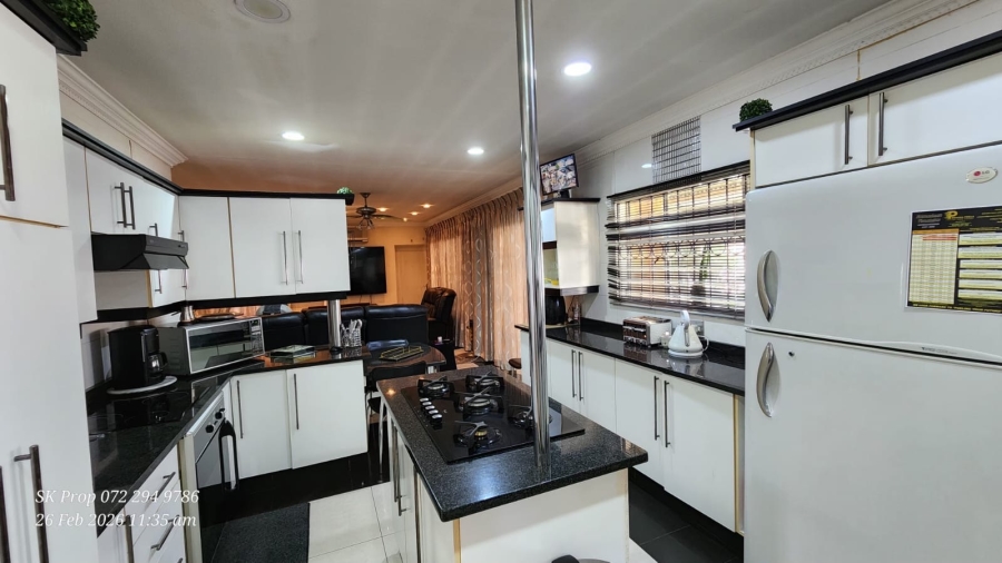 3 Bedroom Property for Sale in Mountain Rise KwaZulu-Natal