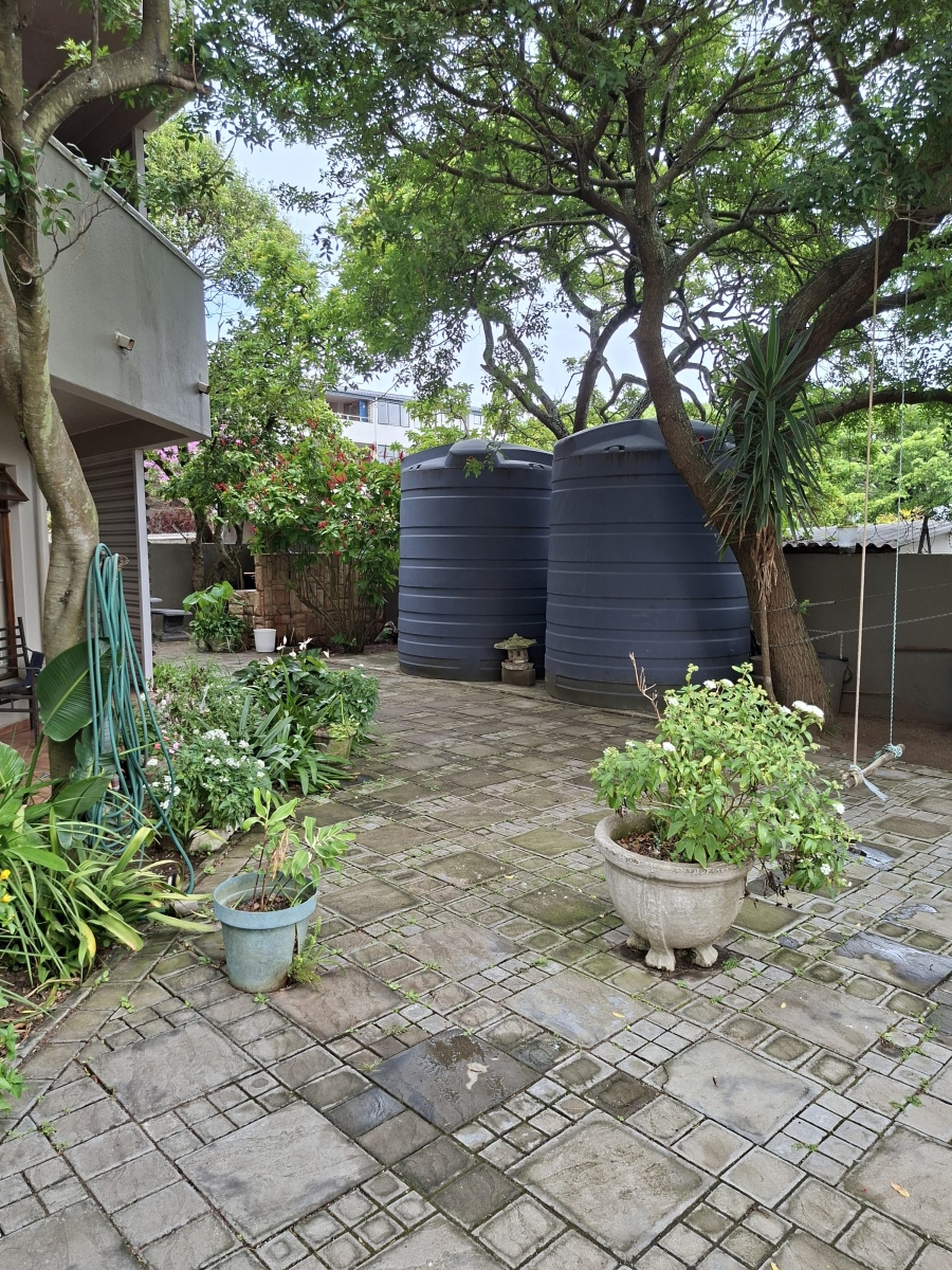 2 Bedroom Property for Sale in Uvongo KwaZulu-Natal