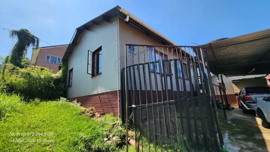 6 Bedroom Property for Sale in Raisethorpe KwaZulu-Natal