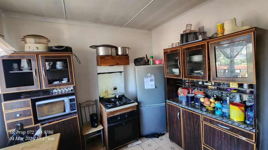 6 Bedroom Property for Sale in Raisethorpe KwaZulu-Natal