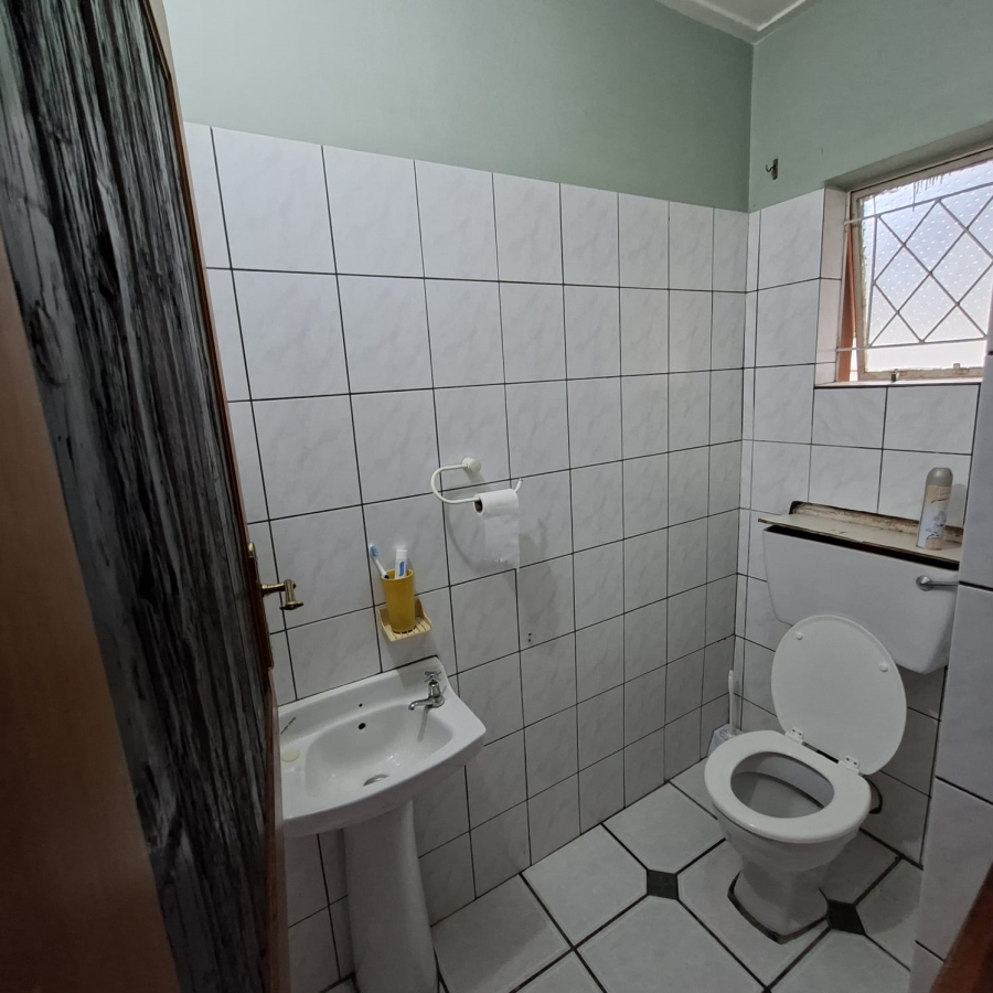 4 Bedroom Property for Sale in Lynnfield Park KwaZulu-Natal