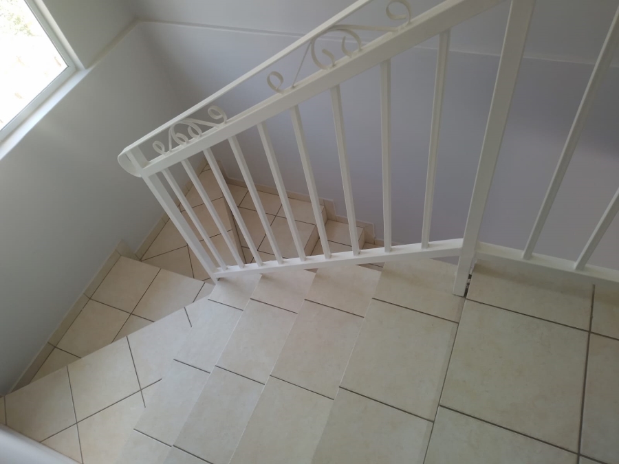 3 Bedroom Property for Sale in Broadlands KwaZulu-Natal