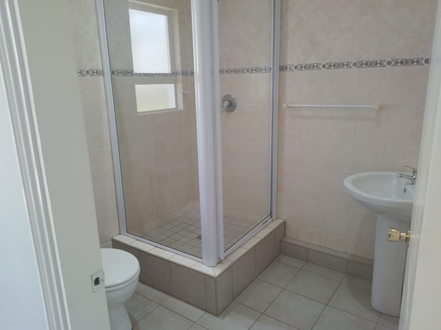 3 Bedroom Property for Sale in Broadlands KwaZulu-Natal