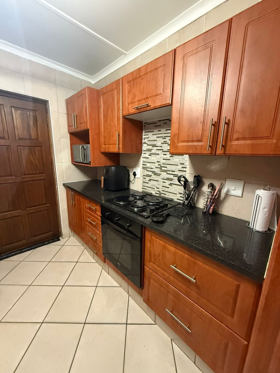 2 Bedroom Property for Sale in Arboretum KwaZulu-Natal