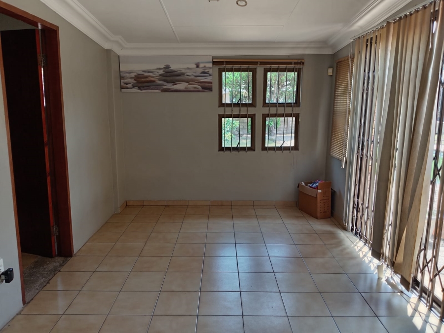 To Let 3 Bedroom Property for Rent in Birdswood KwaZulu-Natal
