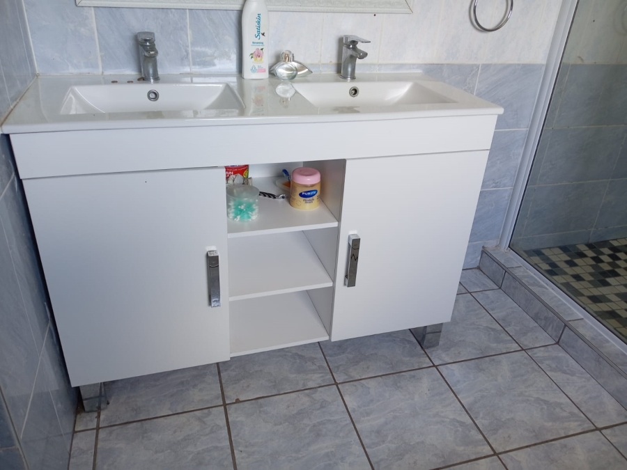 To Let 3 Bedroom Property for Rent in Birdswood KwaZulu-Natal