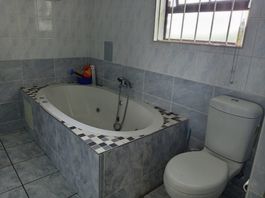 To Let 3 Bedroom Property for Rent in Birdswood KwaZulu-Natal
