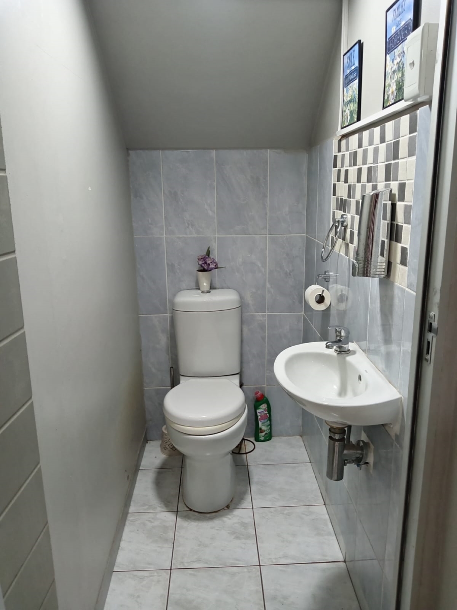 To Let 3 Bedroom Property for Rent in Birdswood KwaZulu-Natal