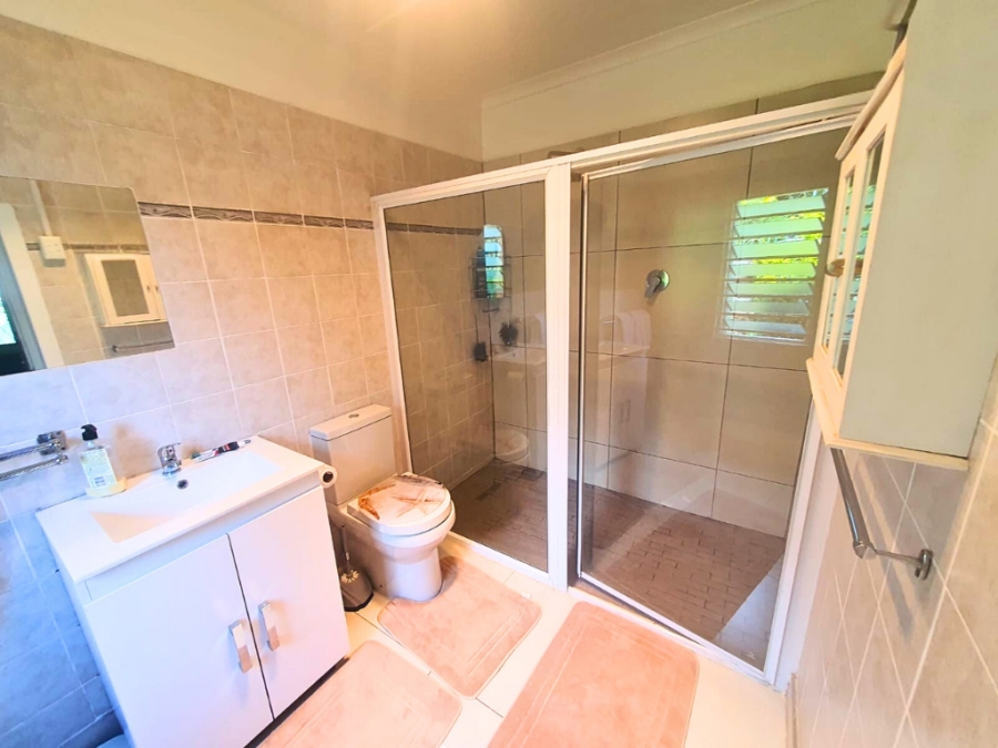 7 Bedroom Property for Sale in Blackridge KwaZulu-Natal