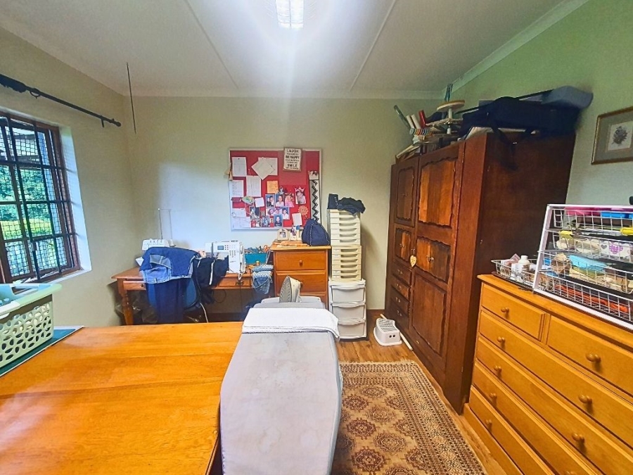 8 Bedroom Property for Sale in Montrose KwaZulu-Natal