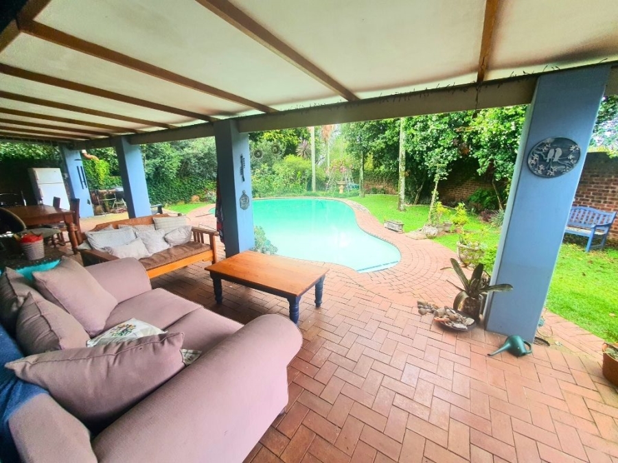 8 Bedroom Property for Sale in Montrose KwaZulu-Natal