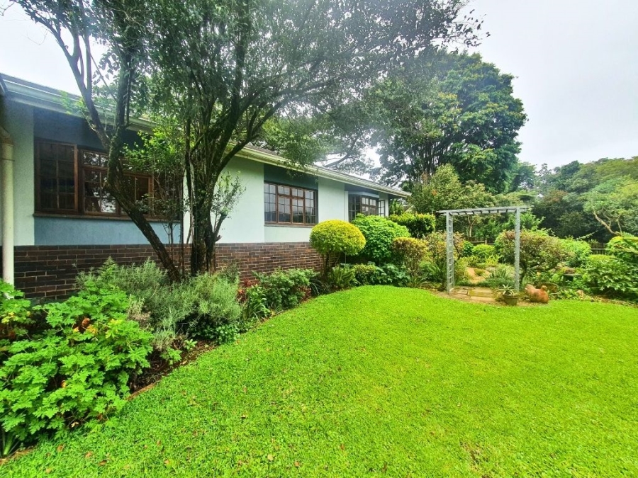 8 Bedroom Property for Sale in Montrose KwaZulu-Natal