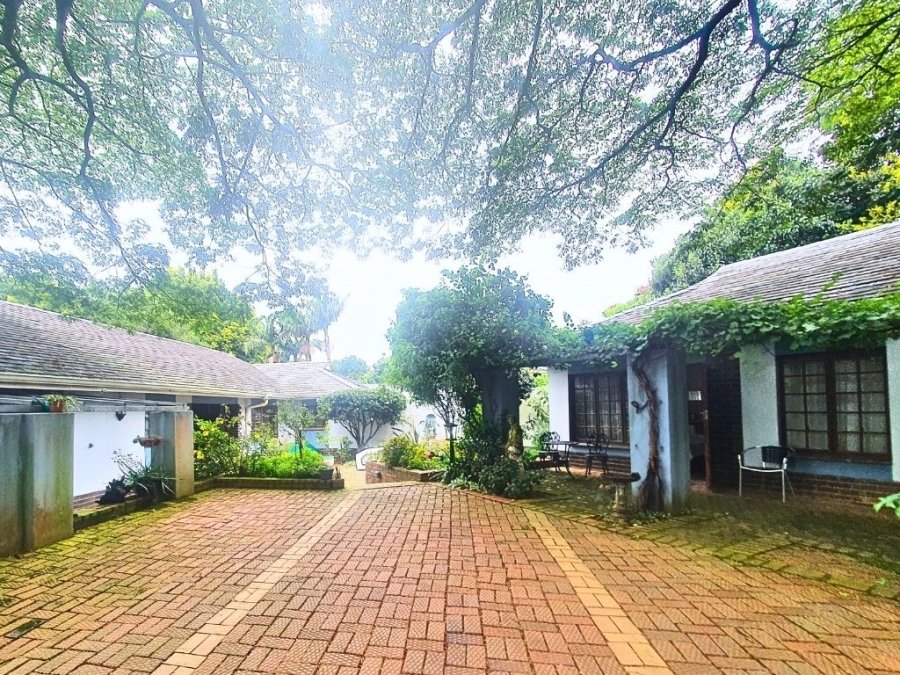 8 Bedroom Property for Sale in Montrose KwaZulu-Natal
