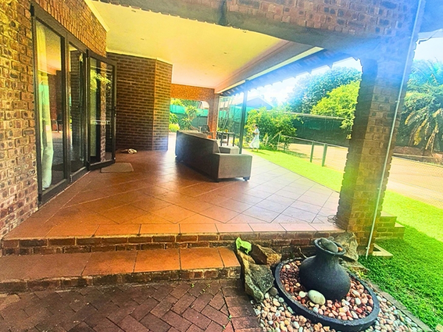 8 Bedroom Property for Sale in Scottsville KwaZulu-Natal