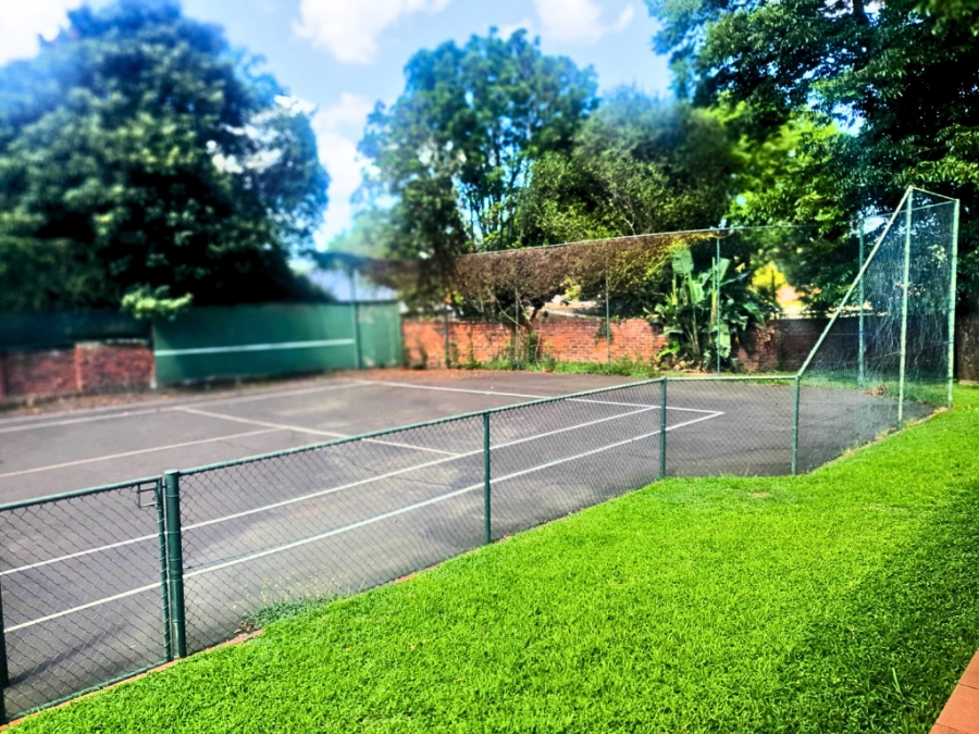 8 Bedroom Property for Sale in Scottsville KwaZulu-Natal