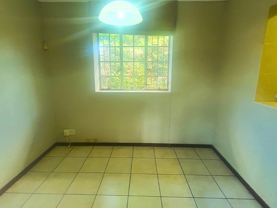8 Bedroom Property for Sale in Scottsville KwaZulu-Natal