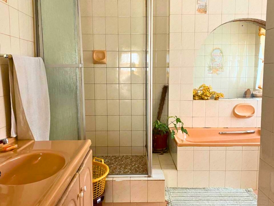 3 Bedroom Property for Sale in Raisethorpe KwaZulu-Natal