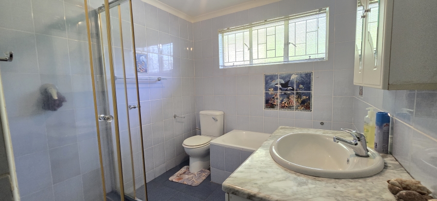 4 Bedroom Property for Sale in Lincoln Meade KwaZulu-Natal