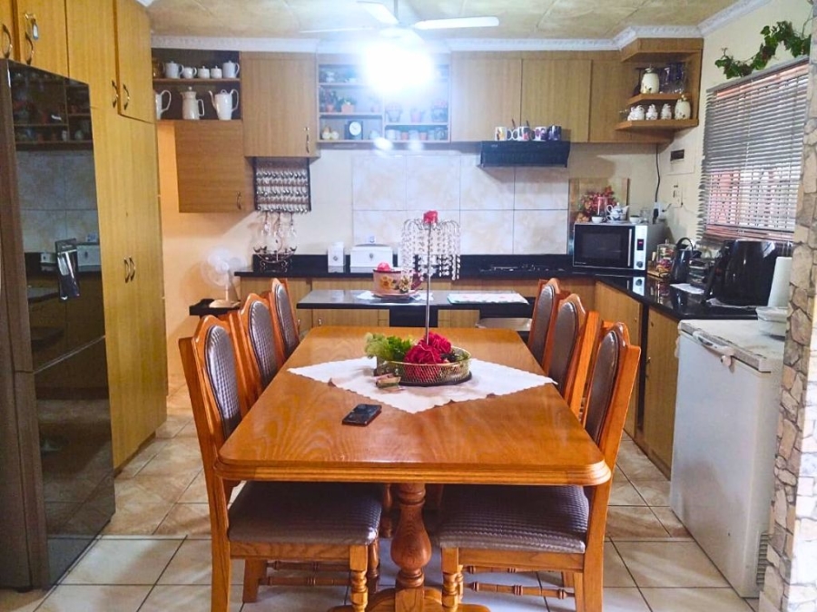 3 Bedroom Property for Sale in Bombay Heights KwaZulu-Natal