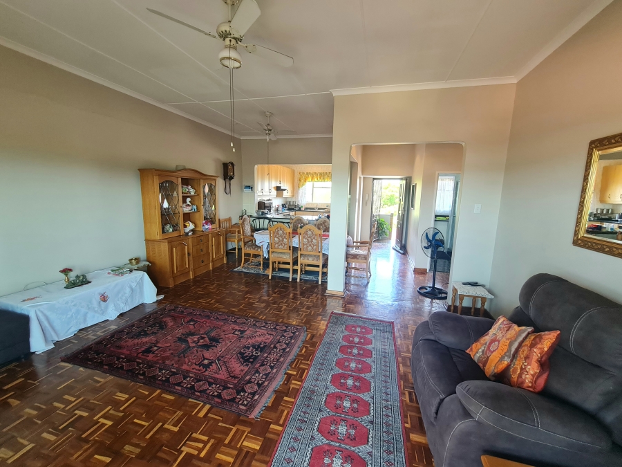 3 Bedroom Property for Sale in Scottsville KwaZulu-Natal