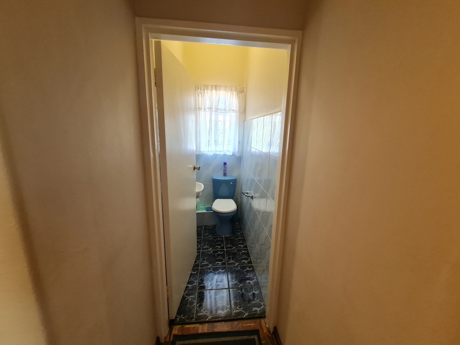 3 Bedroom Property for Sale in Scottsville KwaZulu-Natal