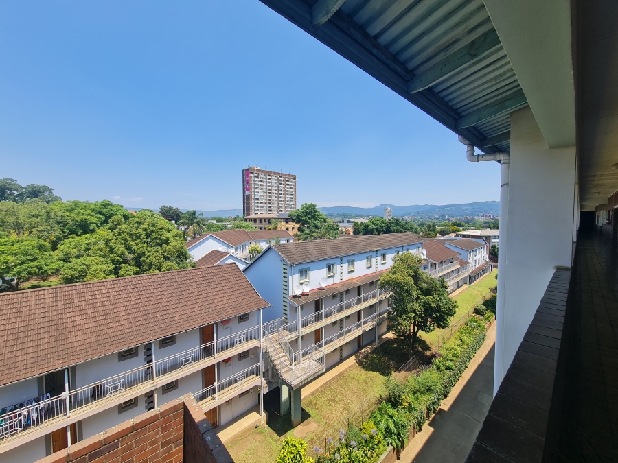 3 Bedroom Property for Sale in Scottsville KwaZulu-Natal