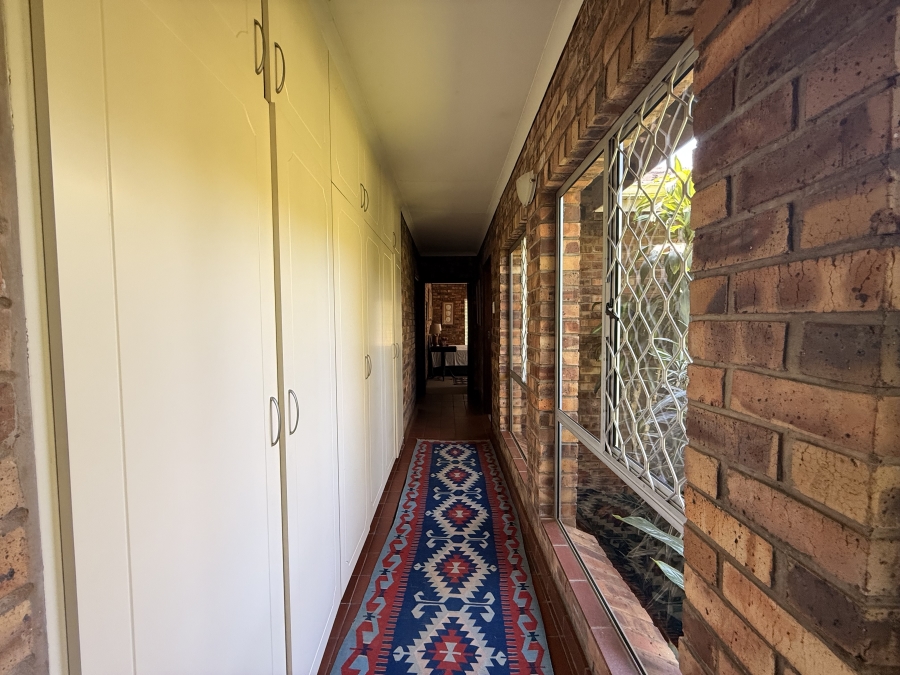 4 Bedroom Property for Sale in Oak Park KwaZulu-Natal