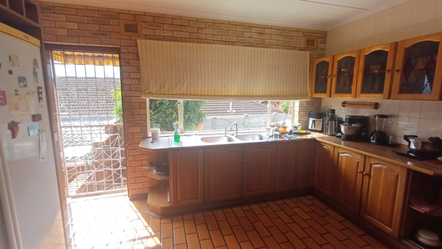 4 Bedroom Property for Sale in Eastwood KwaZulu-Natal