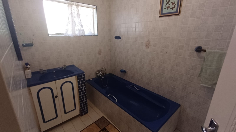 4 Bedroom Property for Sale in Eastwood KwaZulu-Natal