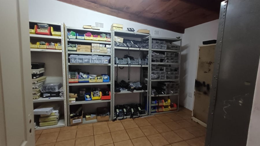 6 Bedroom Property for Sale in Scottsville KwaZulu-Natal