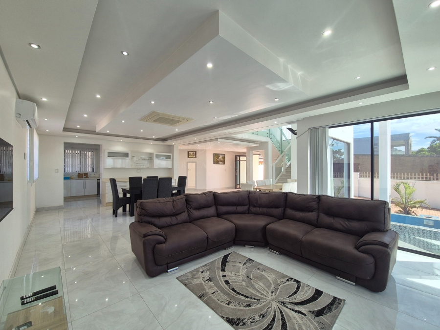 7 Bedroom Property for Sale in Ballito Central KwaZulu-Natal