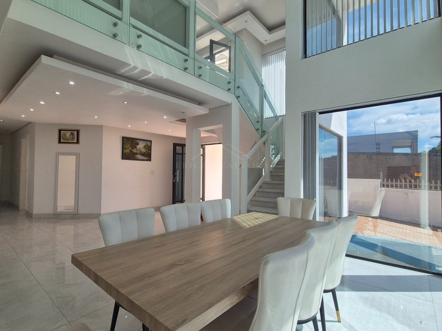 7 Bedroom Property for Sale in Ballito Central KwaZulu-Natal