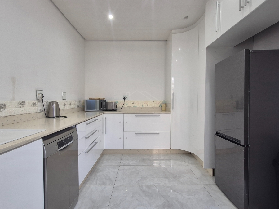 7 Bedroom Property for Sale in Ballito Central KwaZulu-Natal