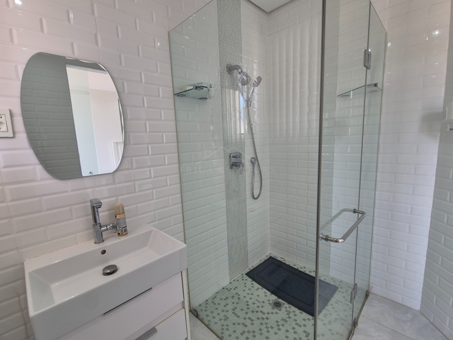 7 Bedroom Property for Sale in Ballito Central KwaZulu-Natal