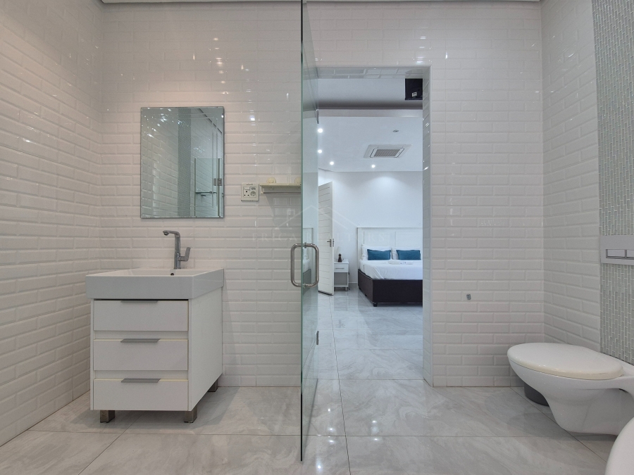 7 Bedroom Property for Sale in Ballito Central KwaZulu-Natal