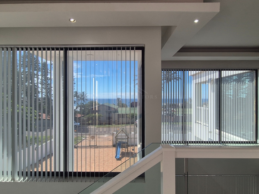 7 Bedroom Property for Sale in Ballito Central KwaZulu-Natal