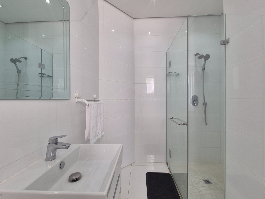 7 Bedroom Property for Sale in Ballito Central KwaZulu-Natal