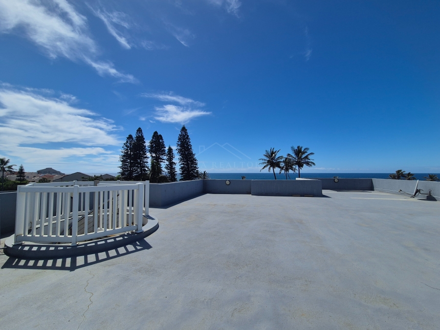 7 Bedroom Property for Sale in Ballito Central KwaZulu-Natal