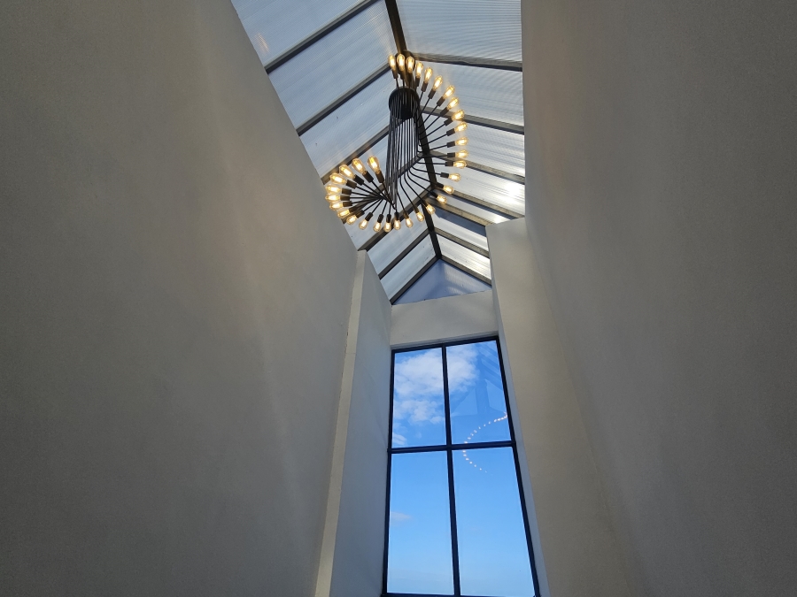 6 Bedroom Property for Sale in Willard Beach KwaZulu-Natal