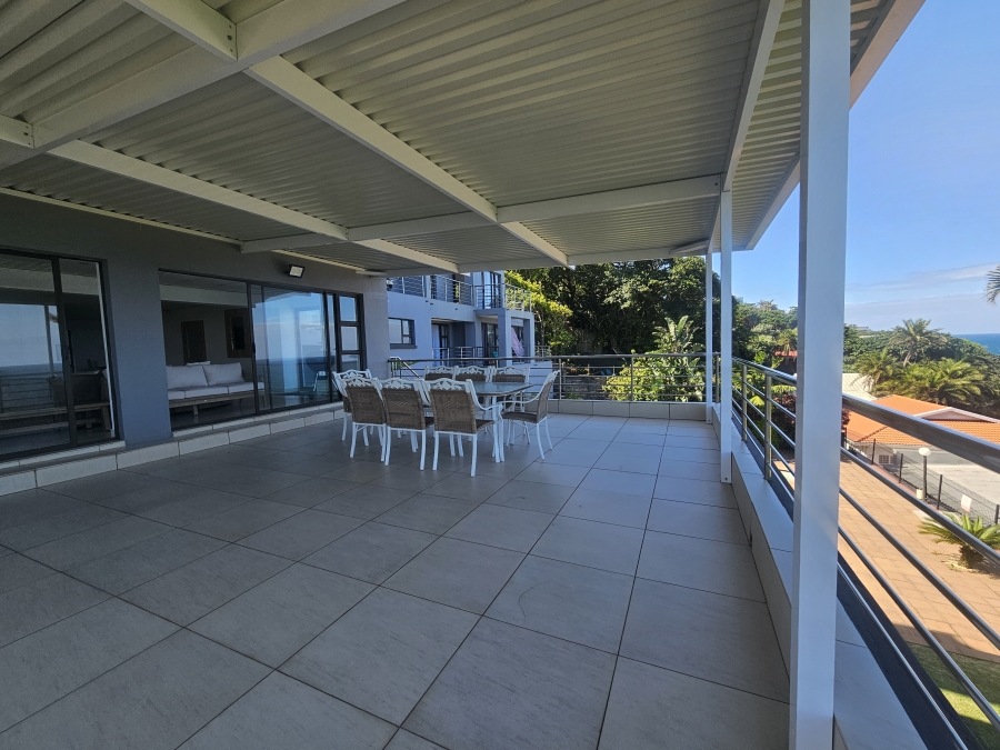6 Bedroom Property for Sale in Willard Beach KwaZulu-Natal